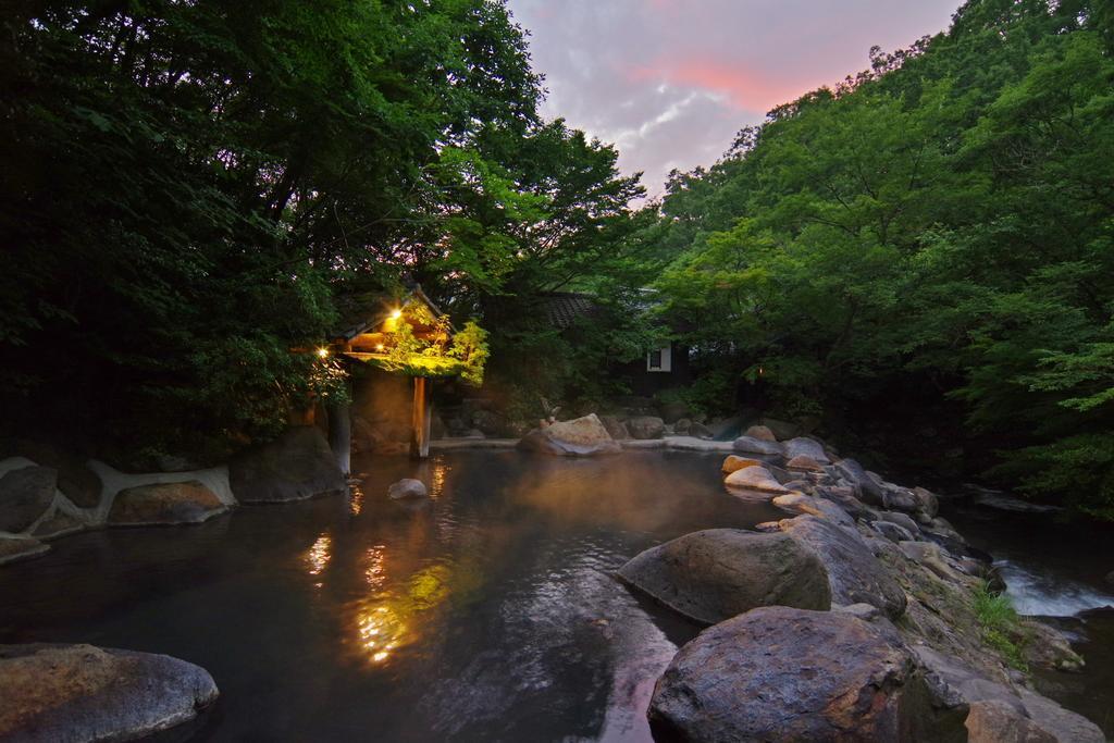 Отель Yamamizuki Минамиогуни Экстерьер фото